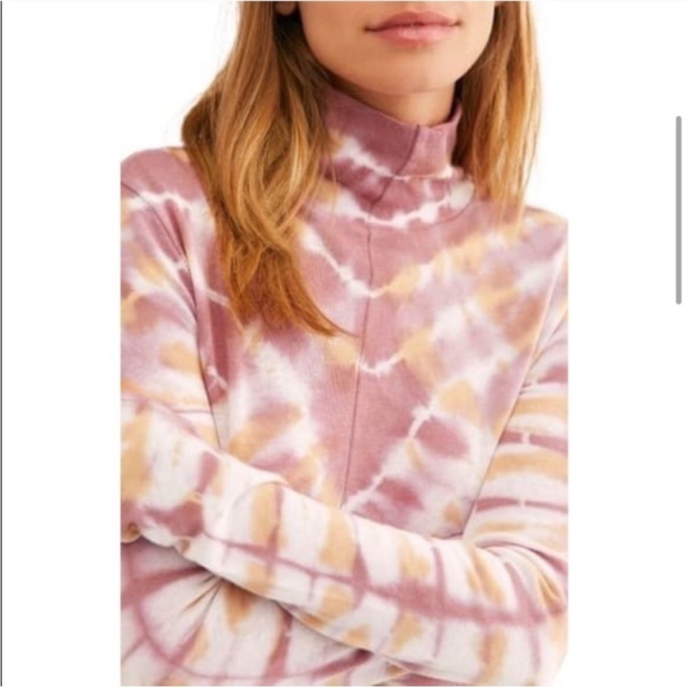 Free People Psychedelic Tie‎ Dye Moody Blossom Turtleneck Tee - Picture 3 of 14